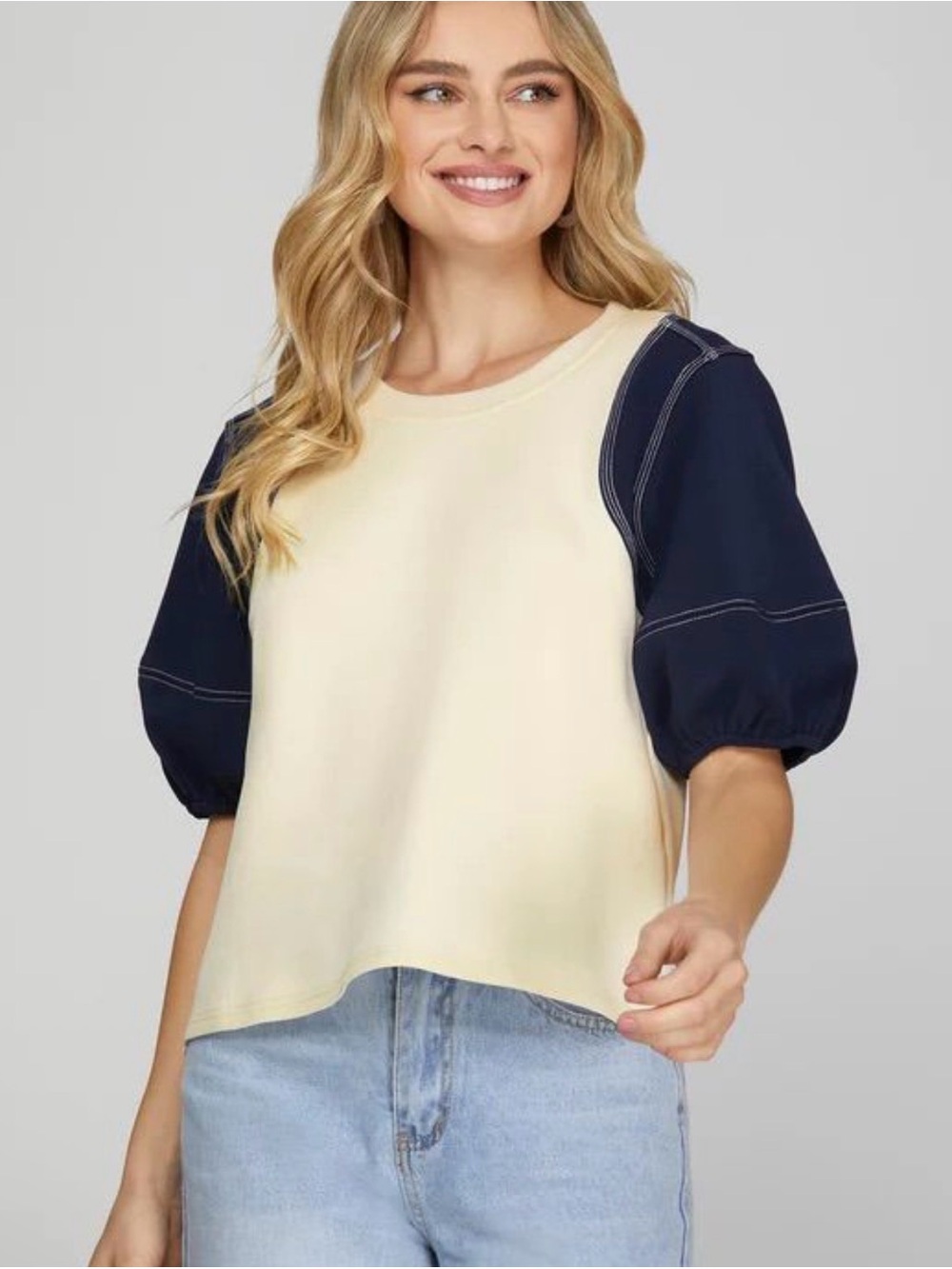 She + Sky Cream Body Navy Puff-Sleeve Top NWT
